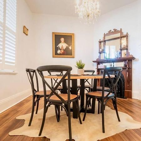 Apartament Historic Beauty In The Cbd! Parking And Wifi Launceston Zewnętrze zdjęcie