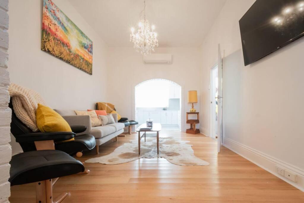 Apartament Historic Beauty In The Cbd! Parking And Wifi Launceston Zewnętrze zdjęcie